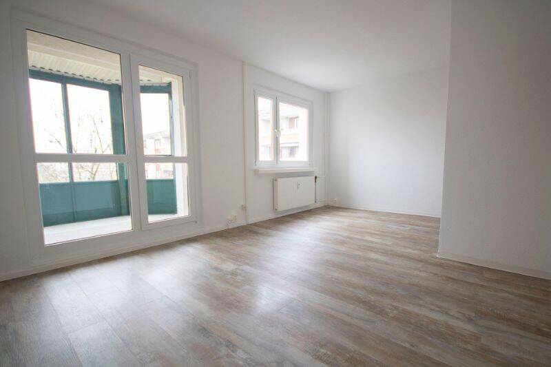 3-Raumwohnung mit Balkon…, 6132 Halle (Saale) (Ammendorf-Beesen Planena Radewell-Osendorf Silberhöhe)