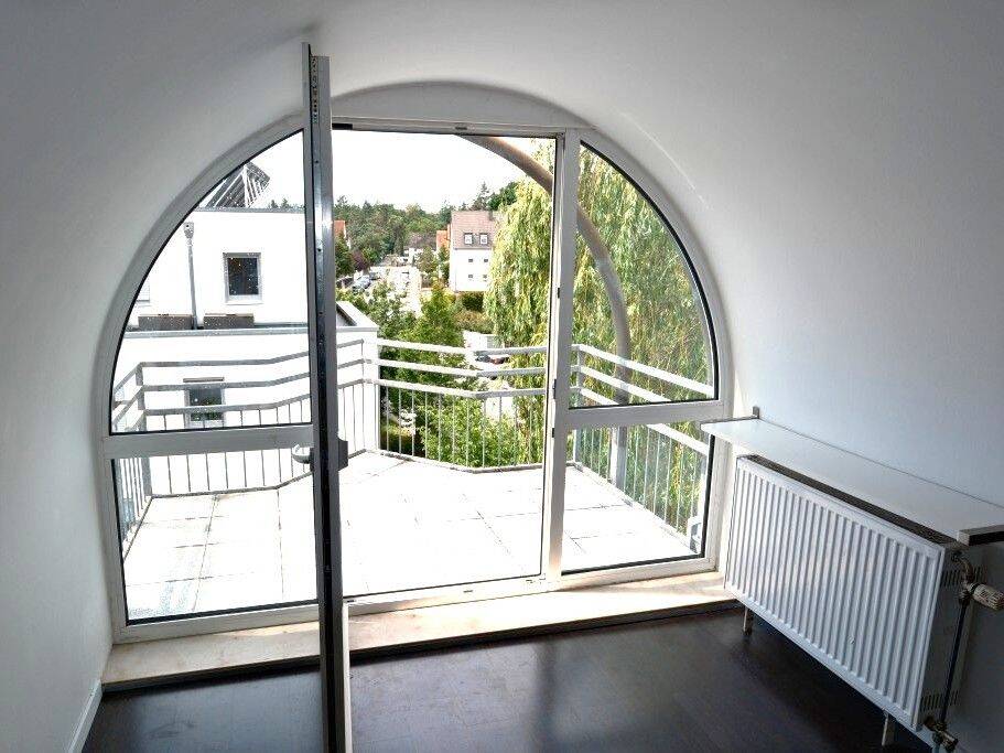 Moderne 3 Zi.-Mais.Whg. mit Balkon und Garage in Fürth Ronhof / Wohnung kaufen, 90765 Fürth