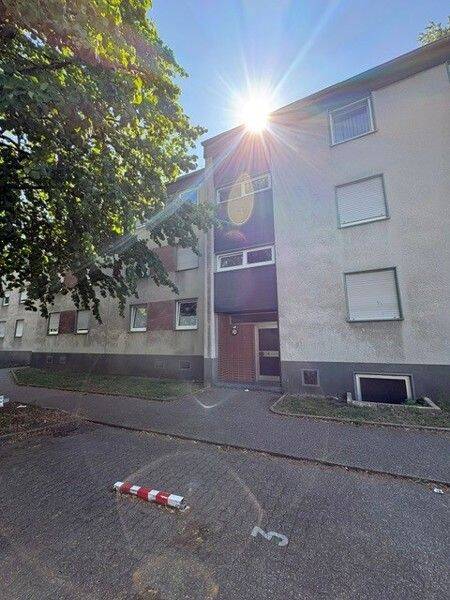 Charmante 2,5-Zimmer-Wohnung, 45327 Essen (Katernberg Stoppenberg)