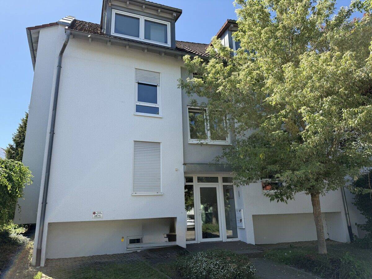 2,5-ZIMMER-GALERIEWOHNUNG MIT ZWEI TIEFGARAGENSTELLPLÄTZEN, 74906 Bad Rappenau