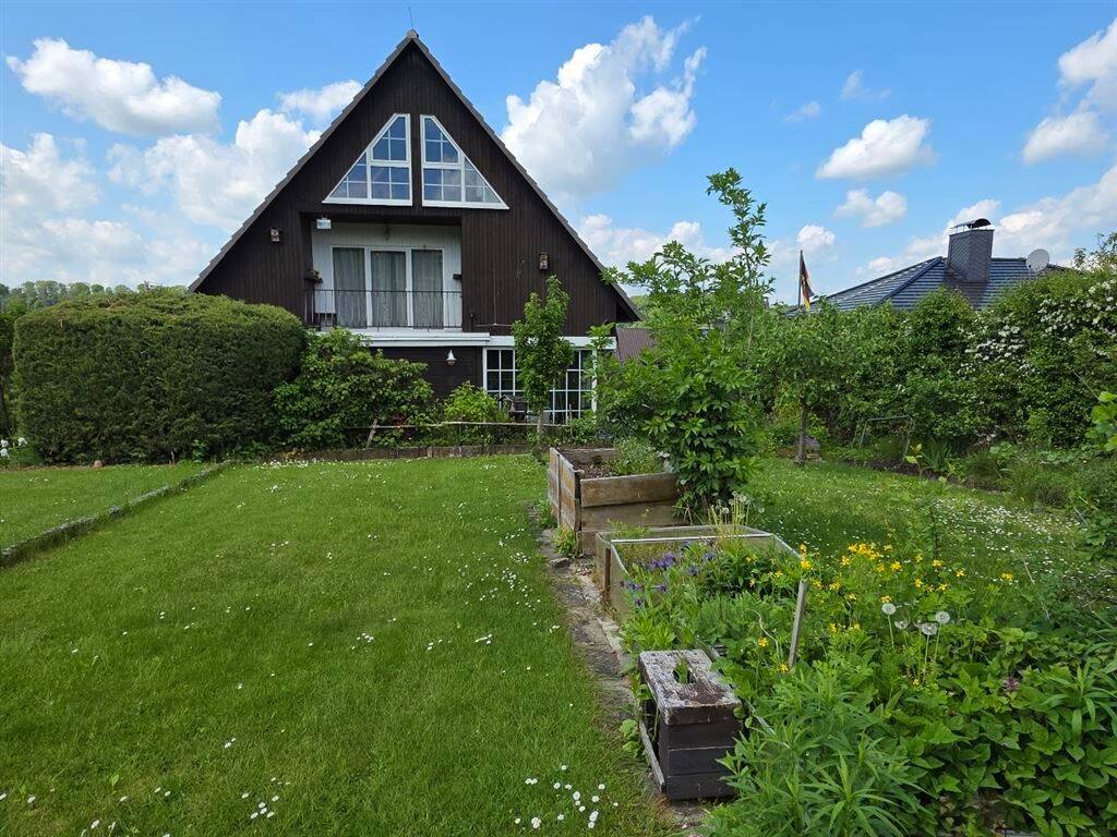 Bad Karlshafen – Helmarshausen – großzügiges Doppelhaus mit großem Garten, 34385 Bad Karlshafen