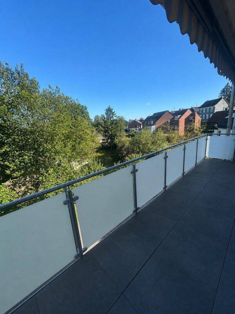 Wohnqualität mit Waldblick: 3-Zi., 2026 saniert, top Anbindung, 42719 Solingen (Gräfrath Merscheid Solingen-Mitte Wald)