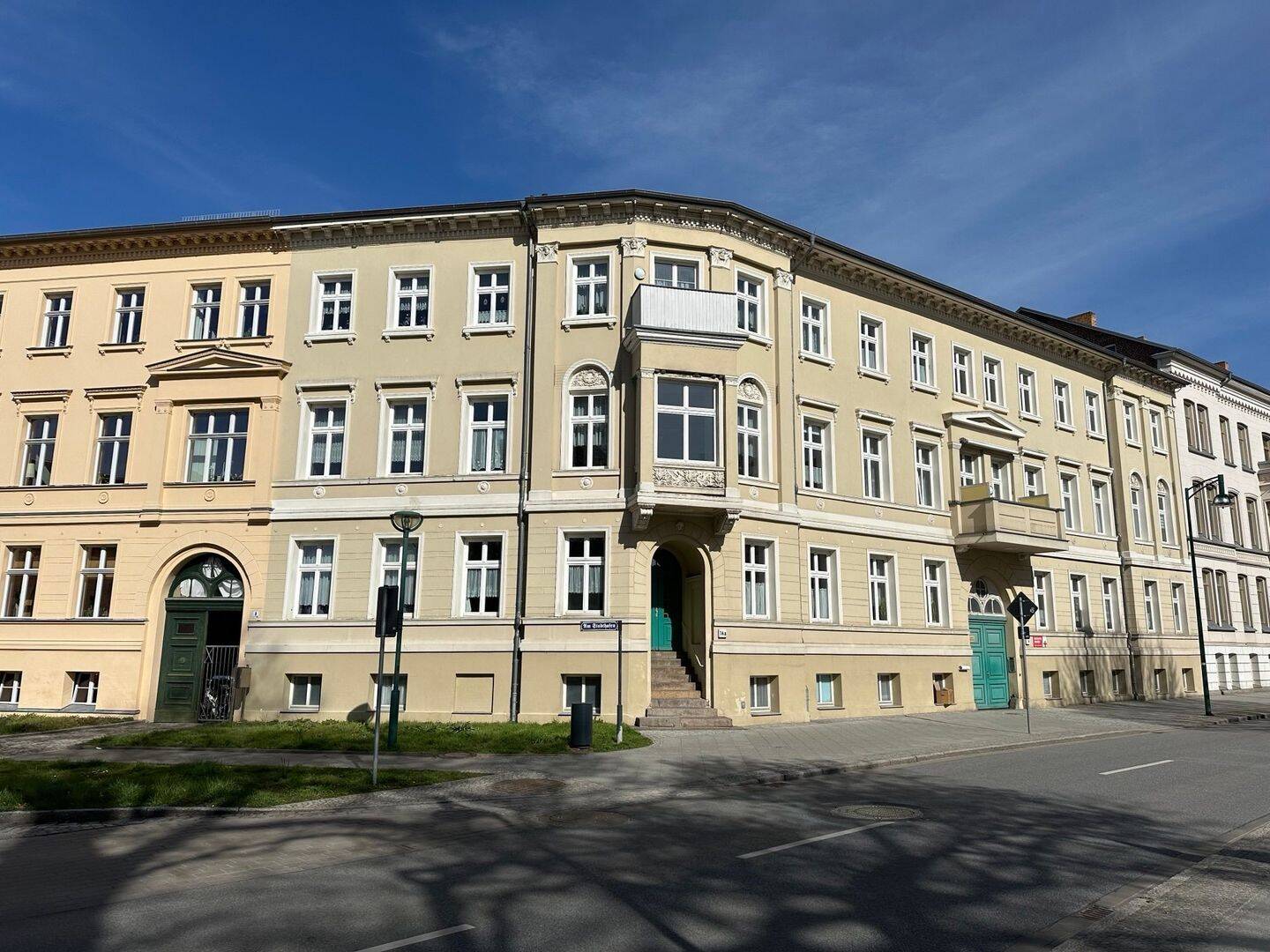 betreutes Wohnen für SENIOREN barrierearme 1-Raum-Wohnung mit Einbauküche, 17235 Neustrelitz