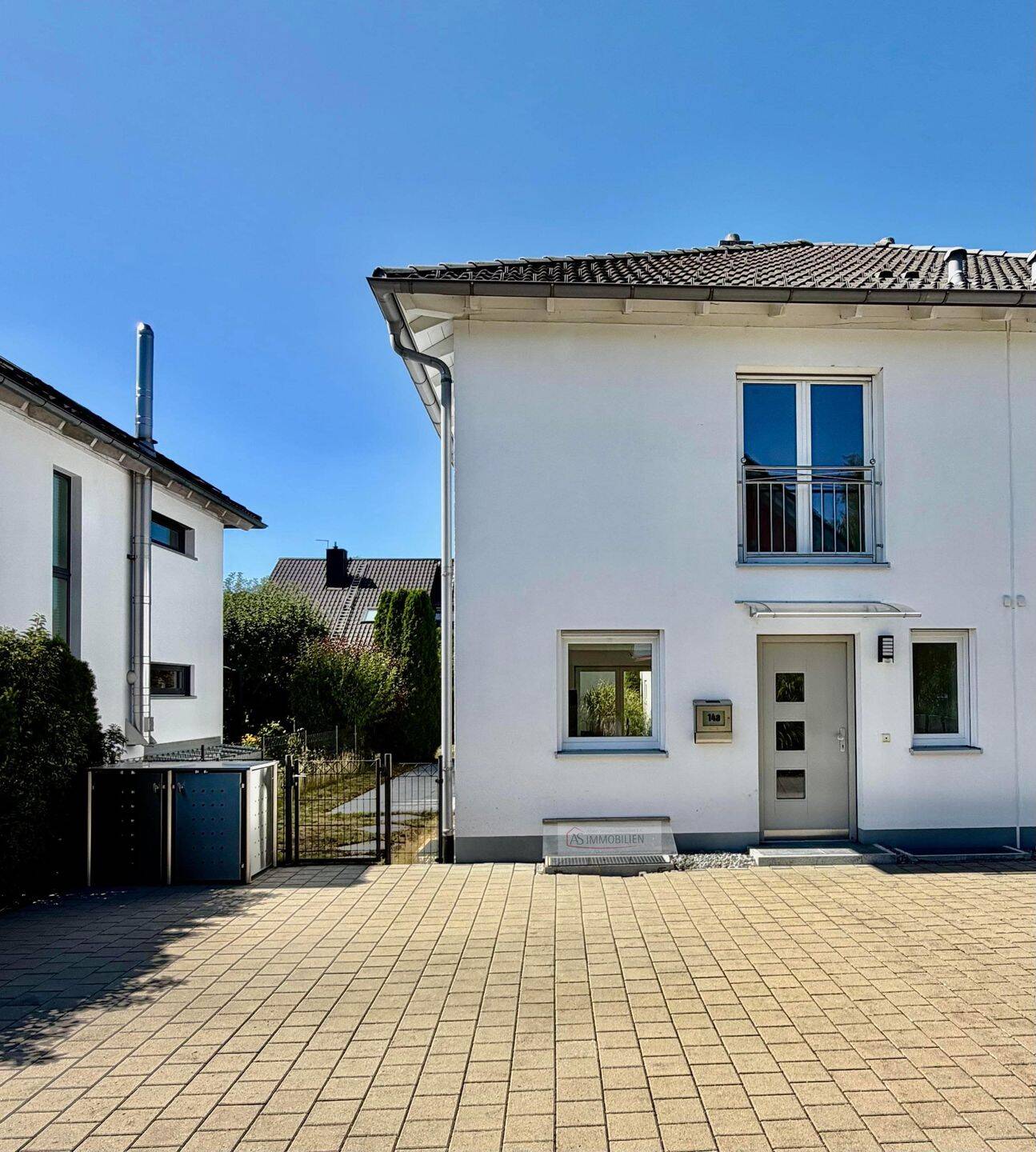 Provisionsfrei – Ruhige A+ DH in kostengünstiger WEG-Eigenverwaltung, 2 Stellplätze & 1 Garage, 82223 Eichenau