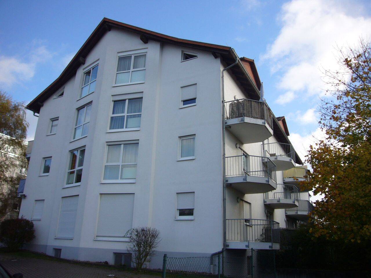 Helles und gemütliches 1 Zimmer-Apartment mit Balkon in Pohlheim Hausen, Danziger Str. 9, 35415 Pohlheim