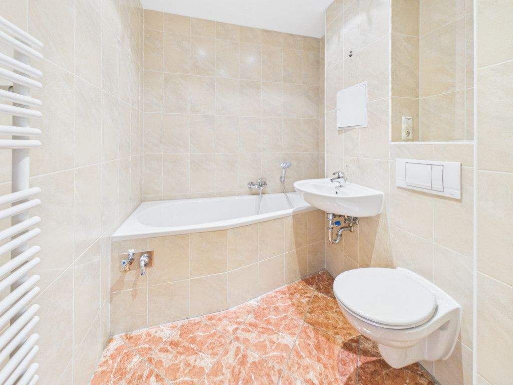 3-Raum-Wohnung mit Balkon auf dem Kapellenberg, 9119 Chemnitz (Helbersdorf Kapellenberg Kappel Zentrum)