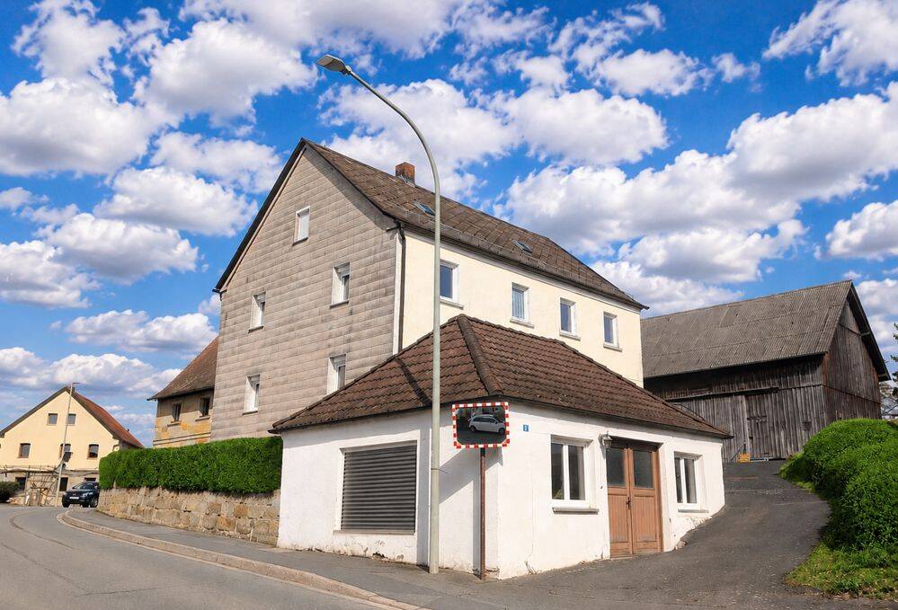 Charmantes Einfamilienhaus mit Werkstatt und Ausbaupotenzial, 95494 Gesees