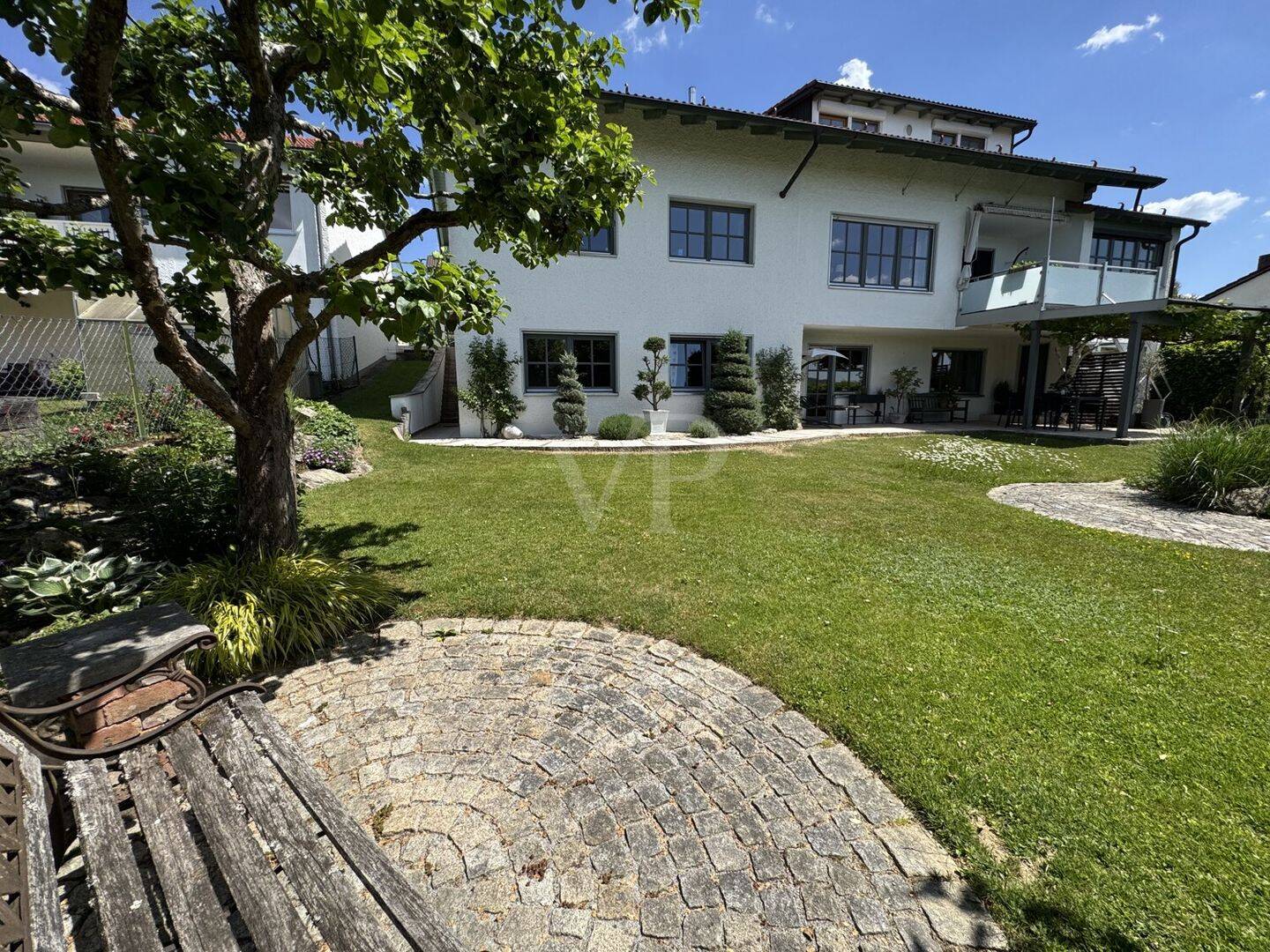 Traumhaus mit Traumblick und Platz für 2 Familien, 94209 Regen