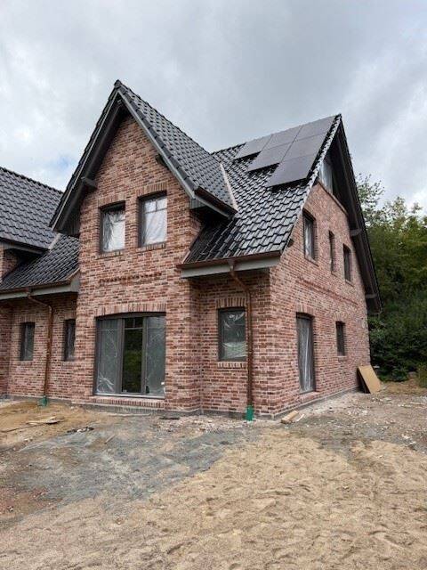 Bezugsfertige KFW 40 EE Neubaudoppelhaushälfte mit High-End-Ausstattung, 22455 Hamburg (Eimsbüttel Niendorf Schnelsen)
