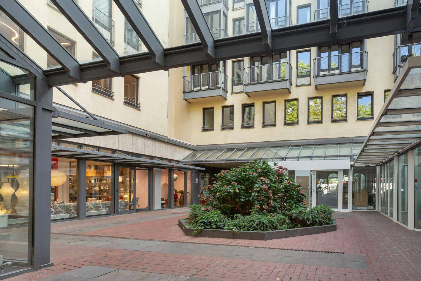 Wohnen im Hohenstaufenpark: zentral, ruhig und privat, 50674 Köln (Innenstadt-Süd Altstadt-Süd Neustadt-Nord Neustadt-Süd)