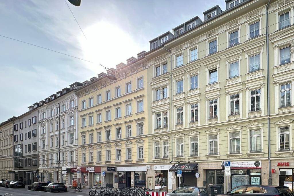 Spitzenlage am Viktualienmarkt! 3-Zimmer-Wohnung mit Altbaucharme, 80469 München (Altstadt-Lehel Ludwigsvorstadt-Isarvorstadt)