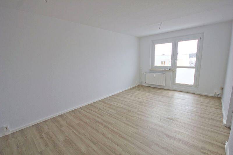 Große 3-Raumwohnung in grüner Lage!, 6120 Halle (Saale) (Dölau Heide Nord Heide Süd Kröllwitz Lettin)