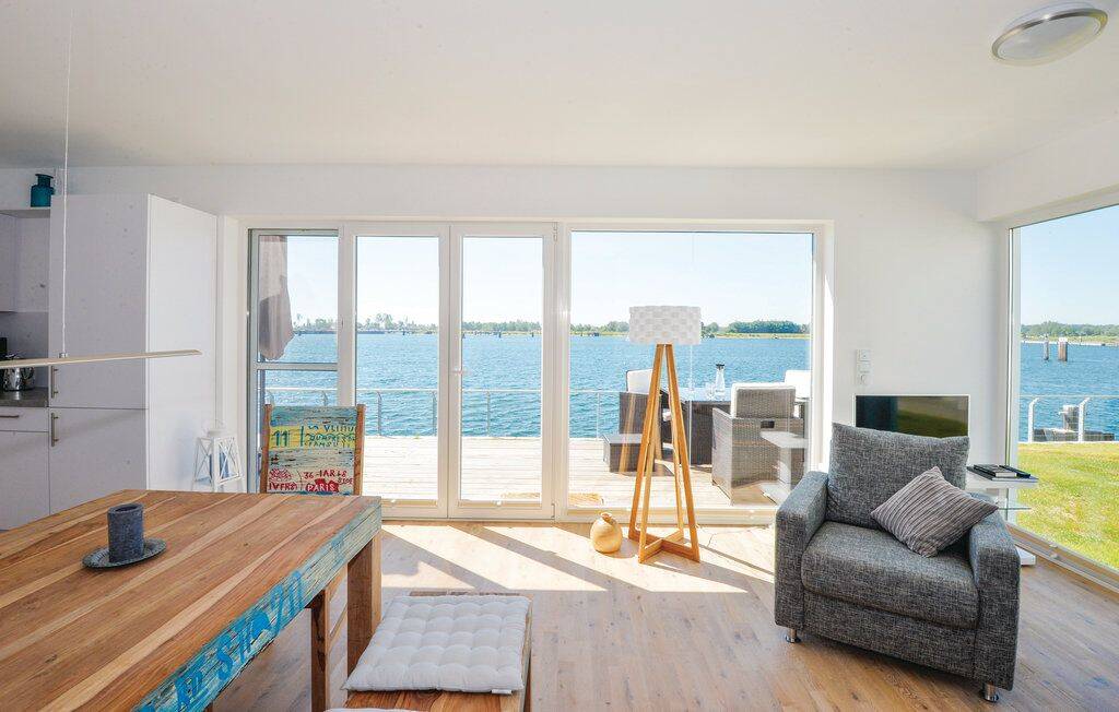 Ferienwohnung mit traumhaftem Blick auf die Schlei und das Hafenbecken des Resorts, 24376 Kappeln