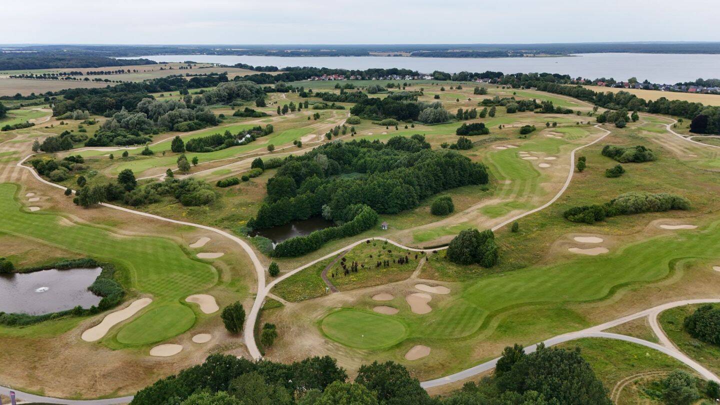 Golfgenuss & Wohnkomfort in perfekter Harmonie, 17213 Fünfseen