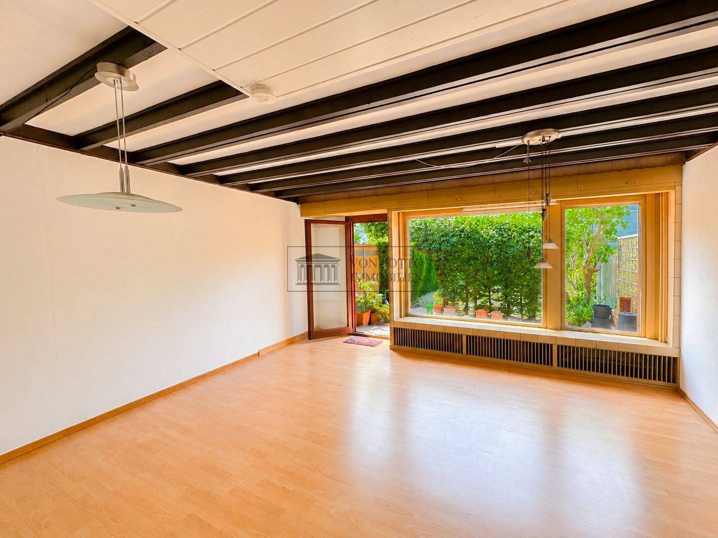 Lichterfelde: Haus mit 3 Schlafzimmern, Terrasse und eigenem Garten, 12209 Berlin (Steglitz-Zehlendorf Lichterfelde)