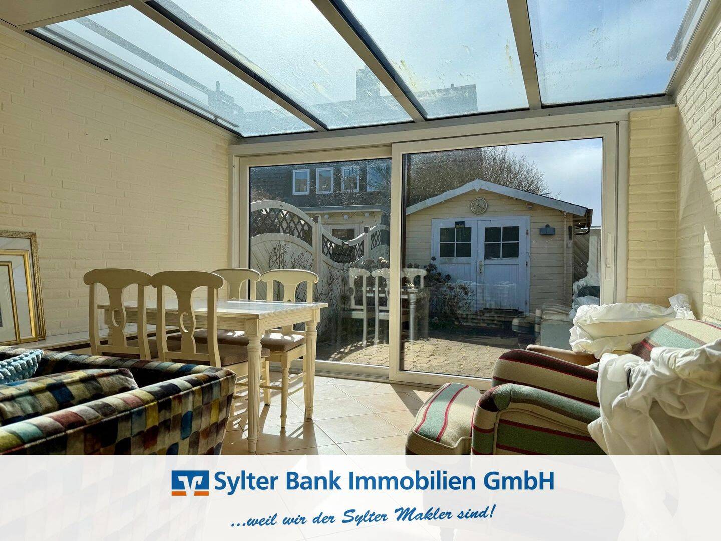 **Preisreduzierung** – Zentral gelegenes Mittelhaus in Tinnum mit viel Potenzial, 25980 Sylt