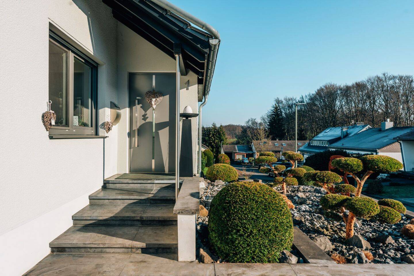 Charmantes freistehendes Einfamilienhaus mit 280 m² Wohnfläche – stilvolles Wohnen & Arbeiten, 51467 Bergisch Gladbach (Dünnwald)