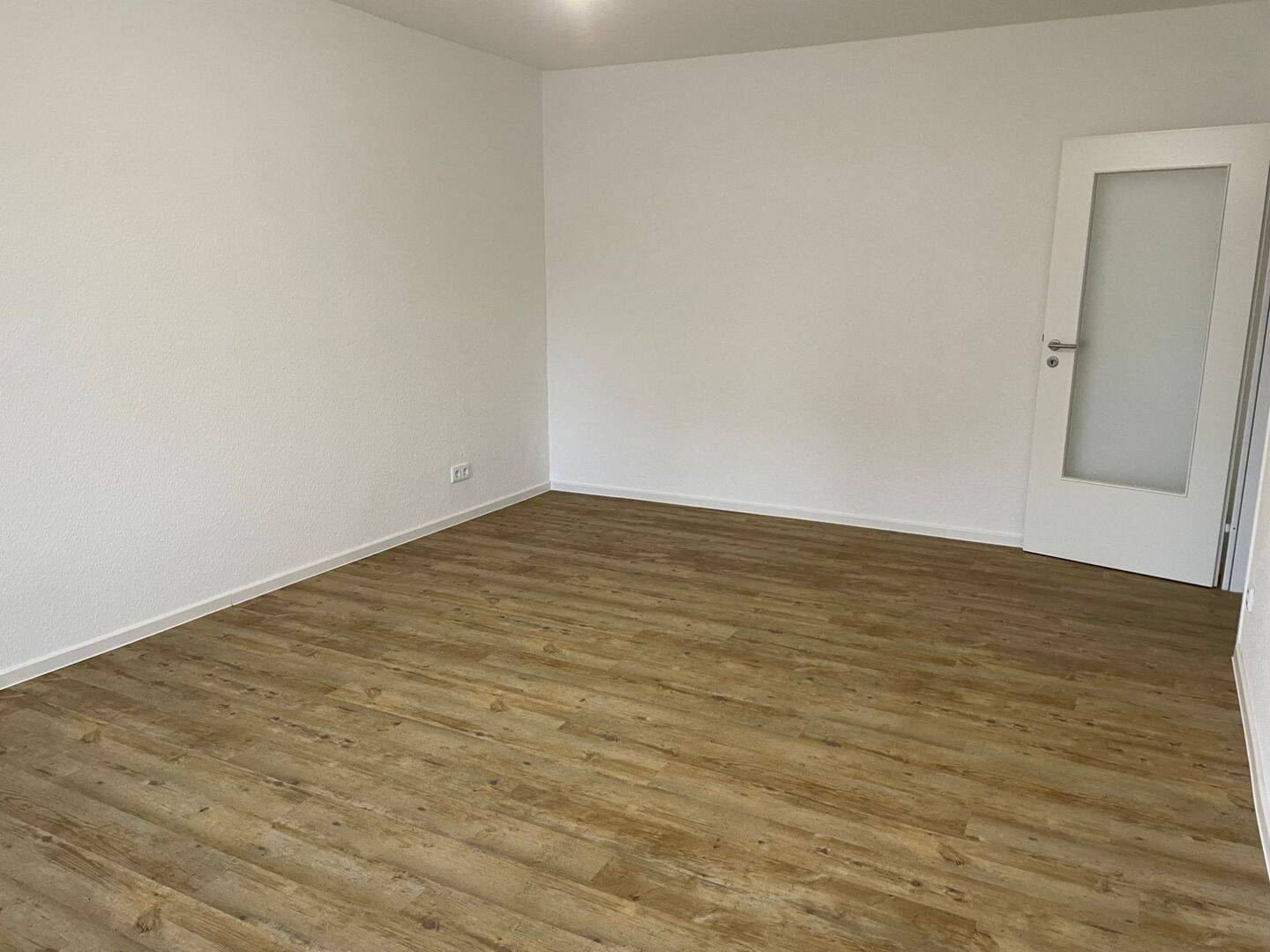 Geräumige EG-Wohnung mit Balkon!, 46147 Oberhausen (Alsfeld Holten Schmachtendorf Sterkrade-Nord)
