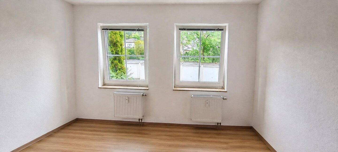 Uni-nahes 1-Zimmer-Apartment | inkl. Stellplatz | ab 15.10., 57250 Netphen