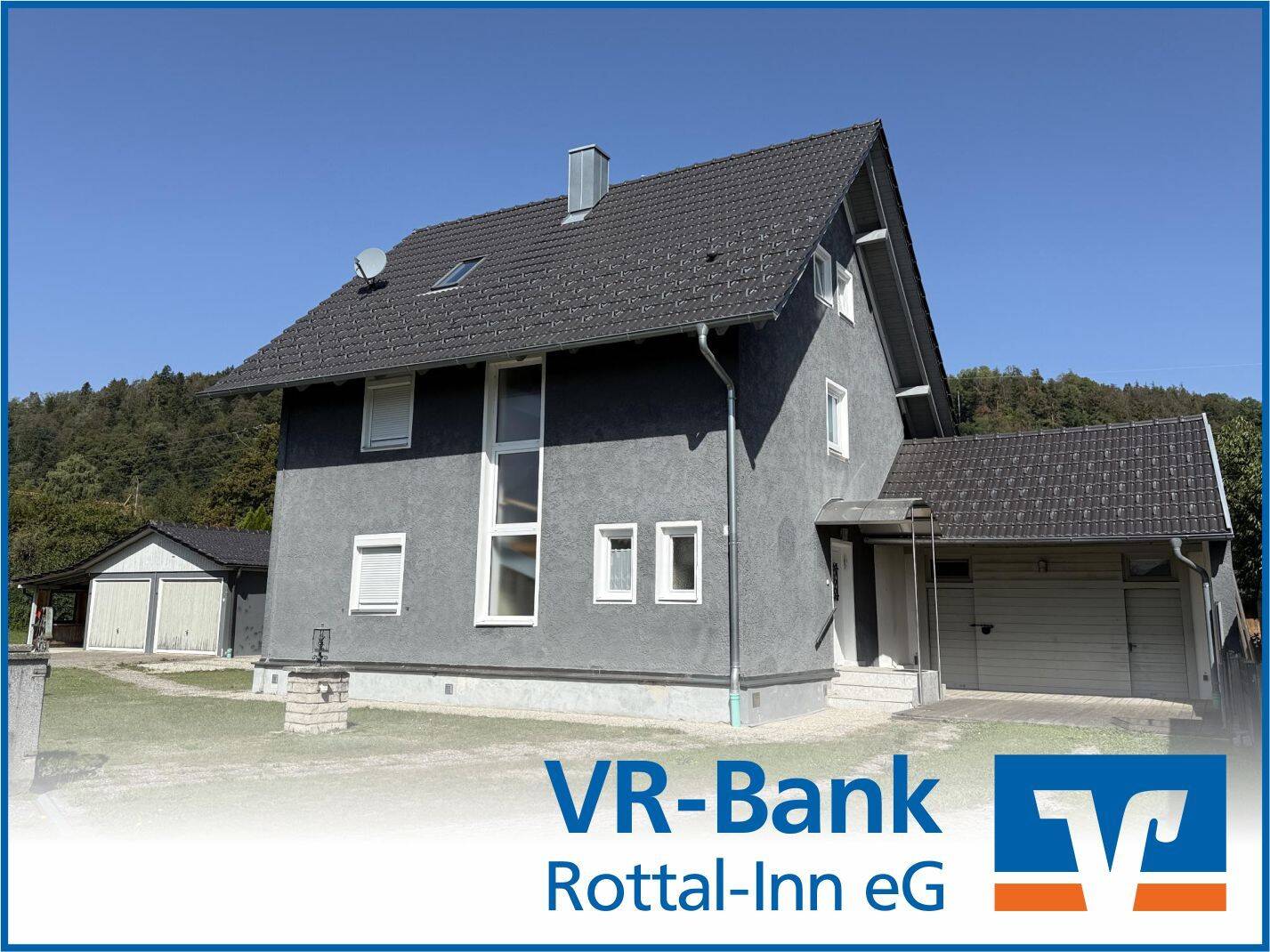 Umfangreich modernisiertes Einfamilienhaus in ruhiger Siedlungslage in Julbach, 84387 Julbach