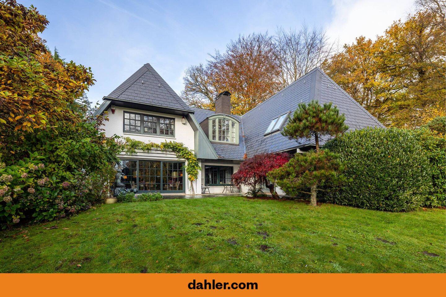 Landhausvilla mit einzigartigem Grundstück, 22397 Hamburg (Wandsbek Duvenstedt Lemsahl-Mellingstedt Wohldorf-Ohlstedt)