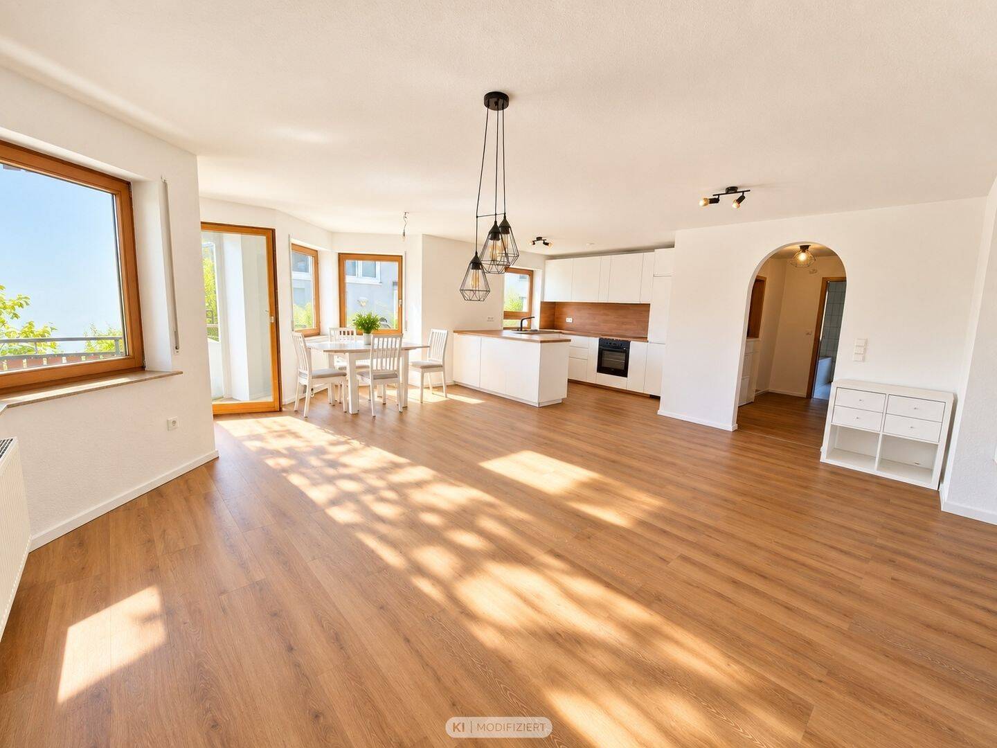 Helle 3 Zimmer Hochparterre-Wohnung, 72622 Nürtingen