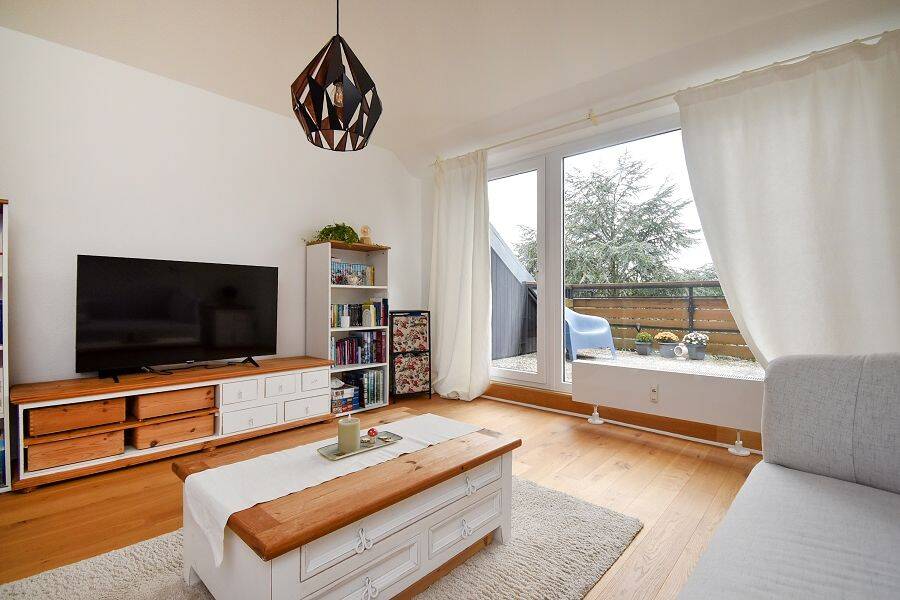 Burgdorf – Ehlershausen: Gemütliche 2-Zimmer-Eigentumswohnung mit großer Terrasse!, 31303 Burgdorf