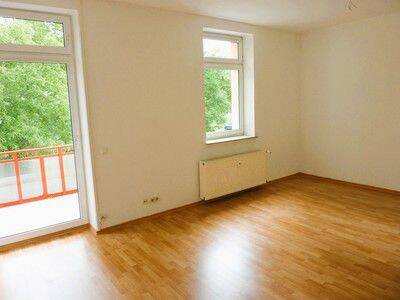 – Wohnung im Wohnpark Selauer Straße –, 6667 Weißenfels