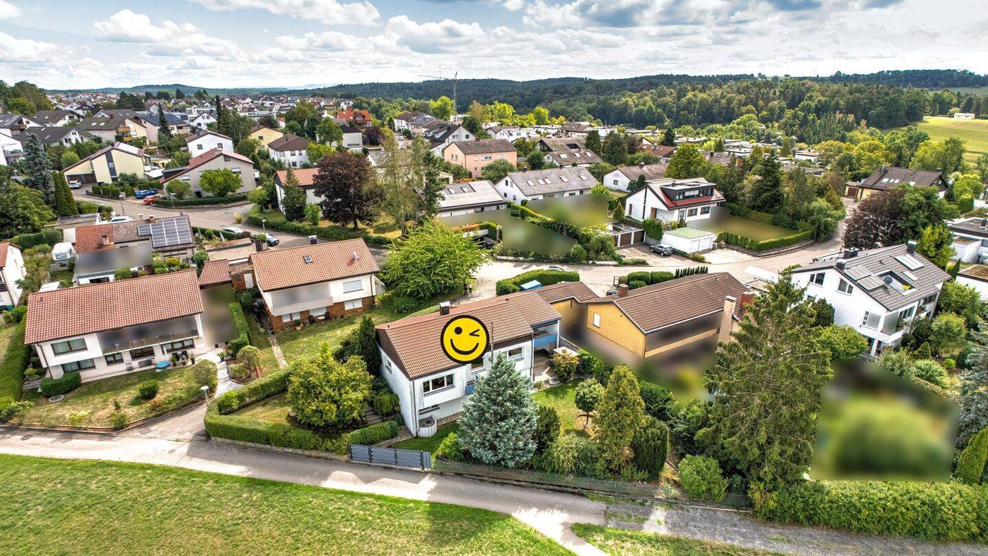 Großzügiges Einfamilienhaus in begehrter Ortsrandlage, 71101 Schönaich