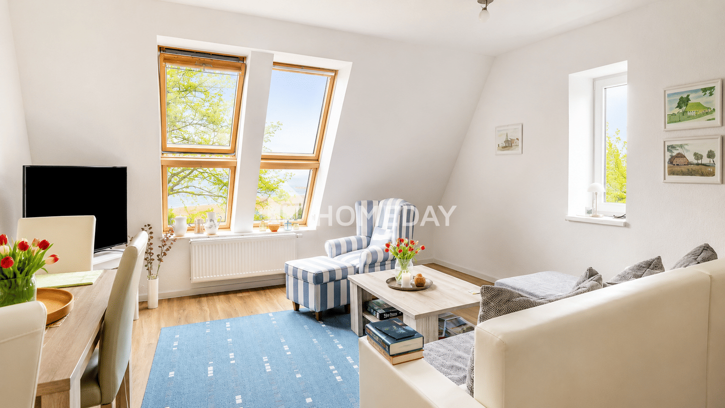 Ankommen und wohlfühlen: Drei Zimmer mit Balkon und Carport, 23970 Wismar