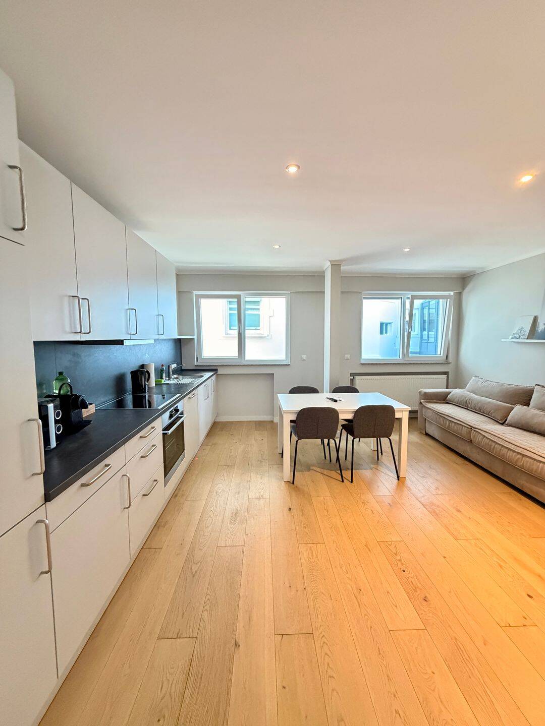Ausblick Badenweiler * Saniertes und möbliertes 2,5-Zi-Apartment * 46 qm, 79410 Badenweiler