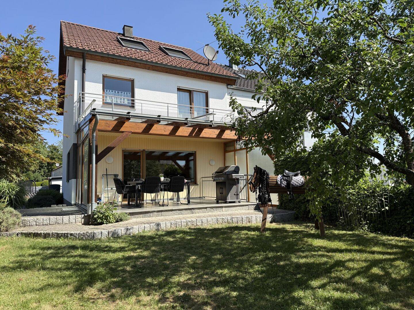 Komplett saniertes Doppelhaus, sehr ruhig gelegen, 89542 Herbrechtingen