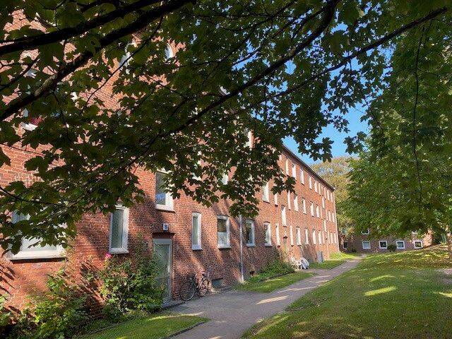 Modernisierte 2-Zimmer-Wohnung zu vermieten!, 24118 Kiel (Ravensberg)