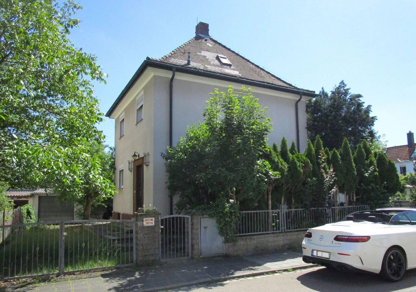 Seltene Gelegenheit: 30er-Jahre-Villa Nürnberg – Eibach / Haus kaufen, 90451 Nürnberg (Eibach Hafen Maiach Reichelsdorf Röthenbach bei Schweinau)
