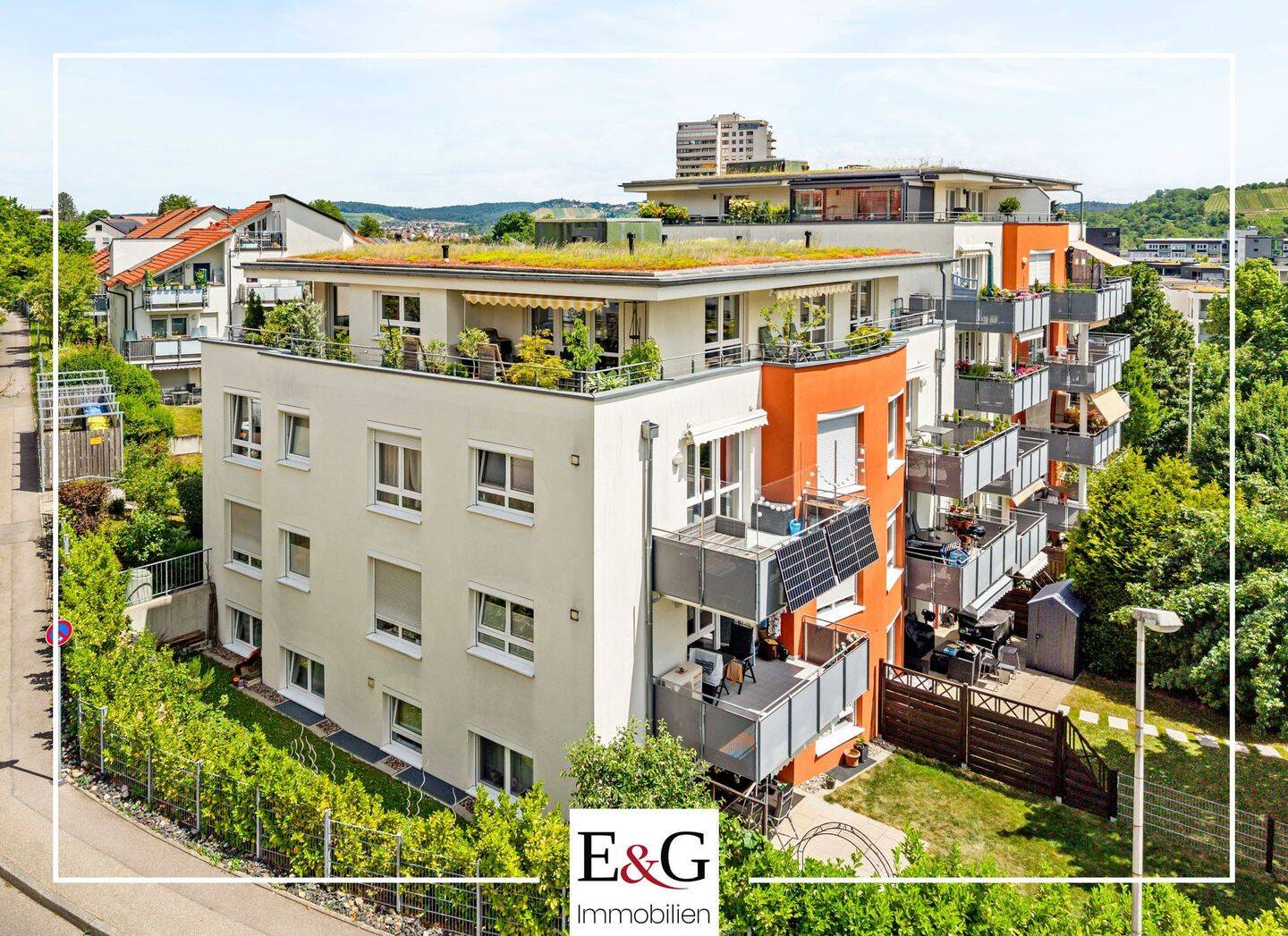 Penthouse mit herrlichem Blick in das Remstal – 4,5 Zimmer, Terrasse, Aufzug, optional 2 TG-Stpl., 71364 Winnenden