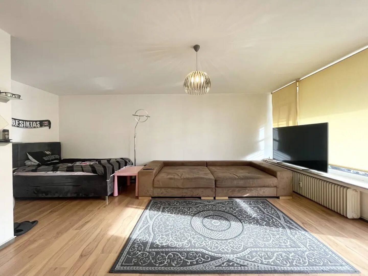 Helle 1-Zimmer-Wohnung mit Balkon und Garage in zentraler Lage, 33647 Bielefeld (Brackwede Senne Ummeln)