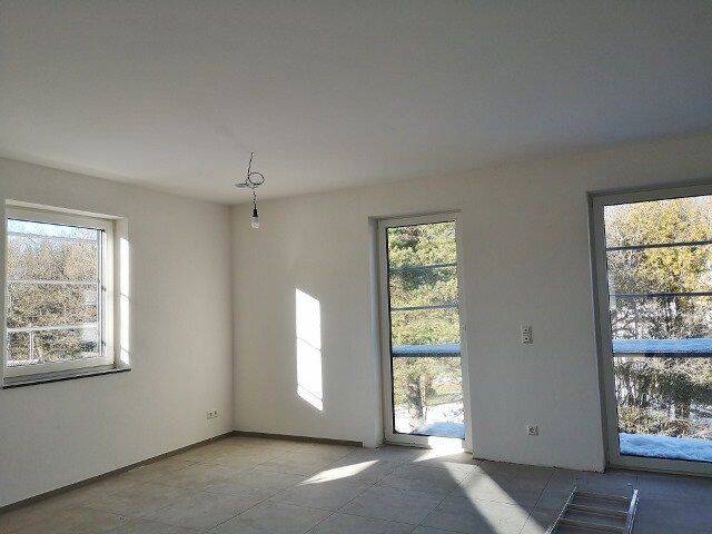 **Moderne Erdgeschosswohnung mit 1 Schlafzimmer und Terrasse zu mieten**, 54597 Pronsfeld