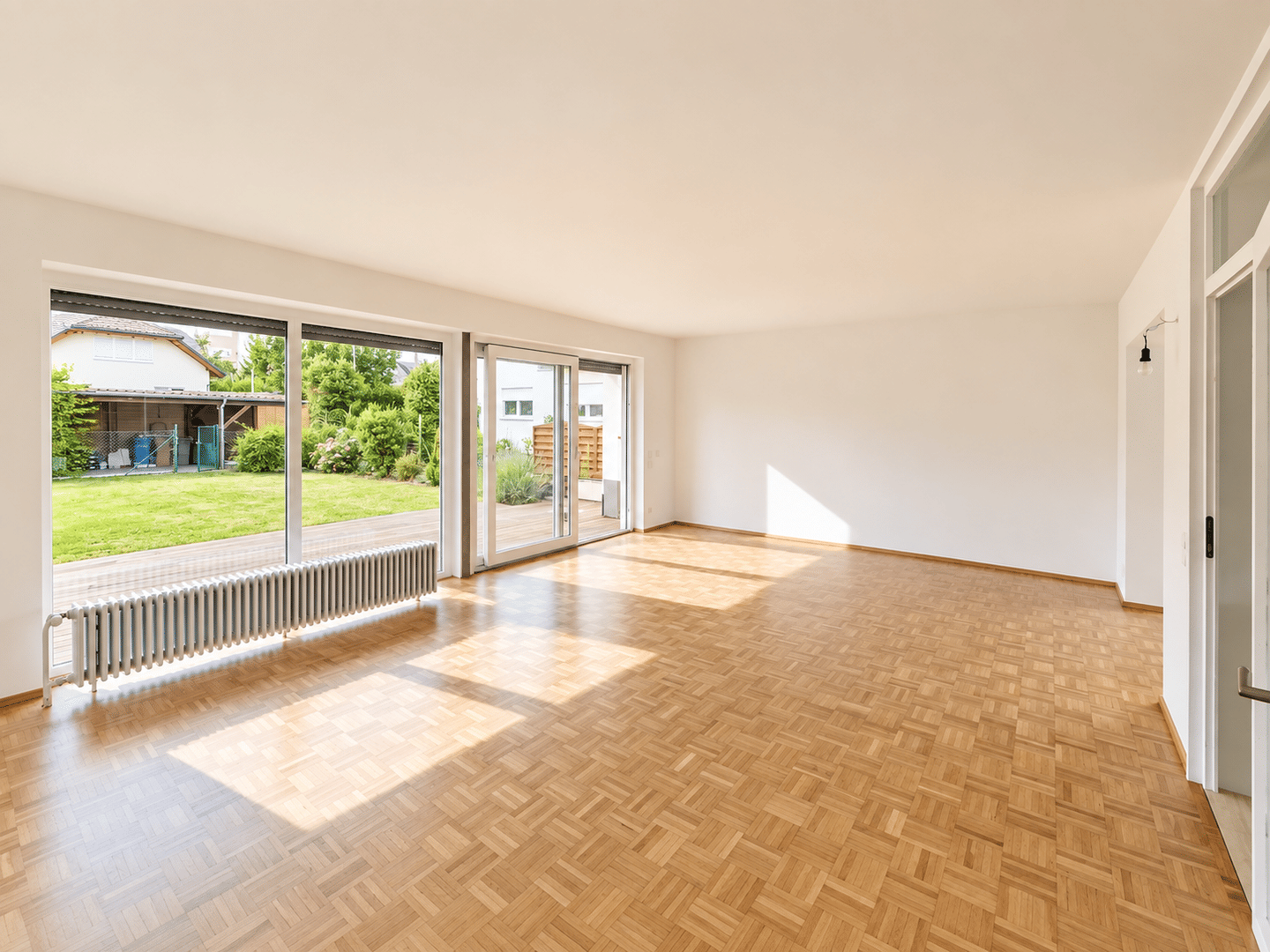 Sonnige Doppelhaushälfte mit viel Platz für die Familie mit sehr guter Infrastruktur, 61440 Oberursel (Taunus)