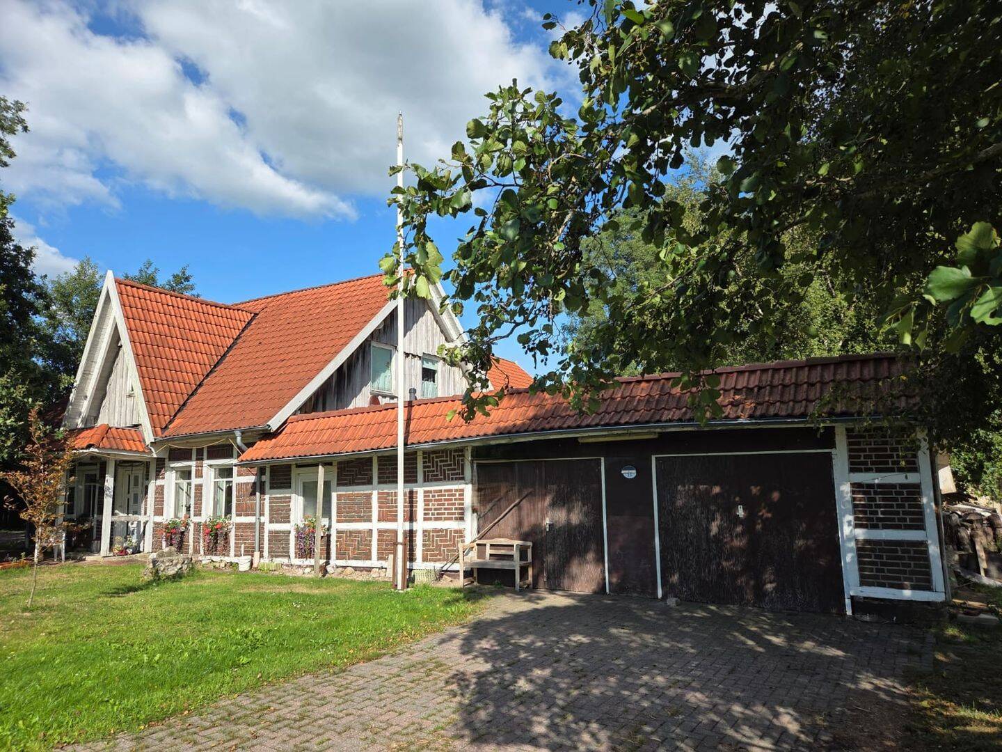Landhaus mit viel Nutzfläche in der Gemeinde Stadland, 26936 Stadland