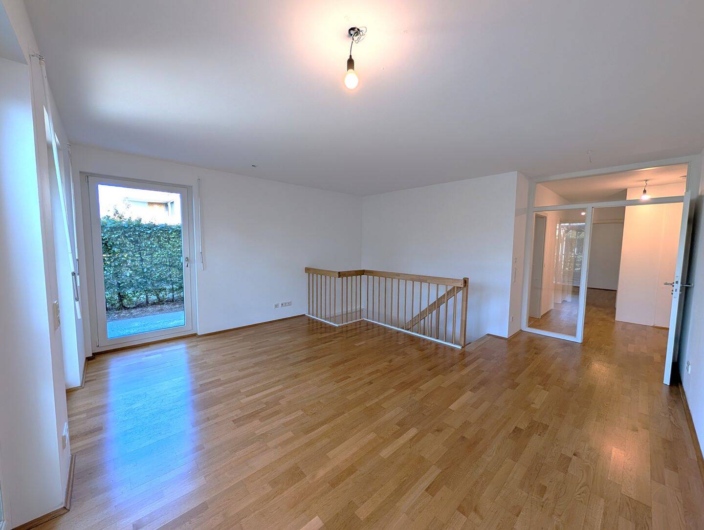 „83 m² WOHN- UND NUTZFLÄCHE: GARTENWOHNUNG MIT 2 BÄDERN“, 81825 München (Berg am Laim Trudering-Riem)