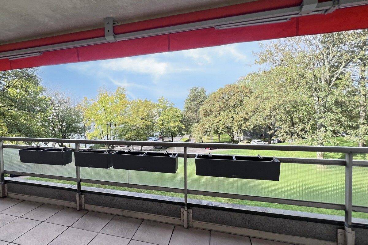 Viel Platz für Familie :) Helle 4½-Raum-Wohnung mit Terrasse & Schwimmbad, 45219 Essen (Kettwig)