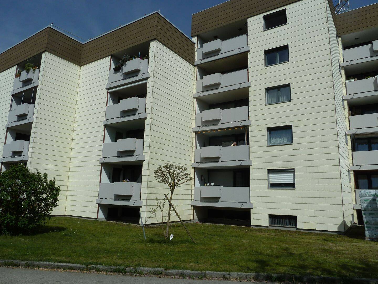 helle 2-Zimmer-Wohnung mit Einzelgarage, 84489 Burghausen