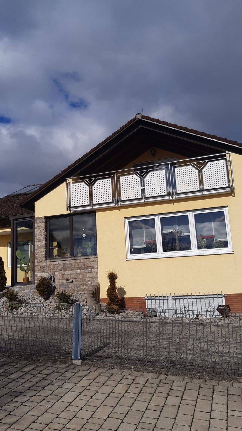 Großzügige 5 Zimmer Dachgeschosswohnung, 91555 Feuchtwangen