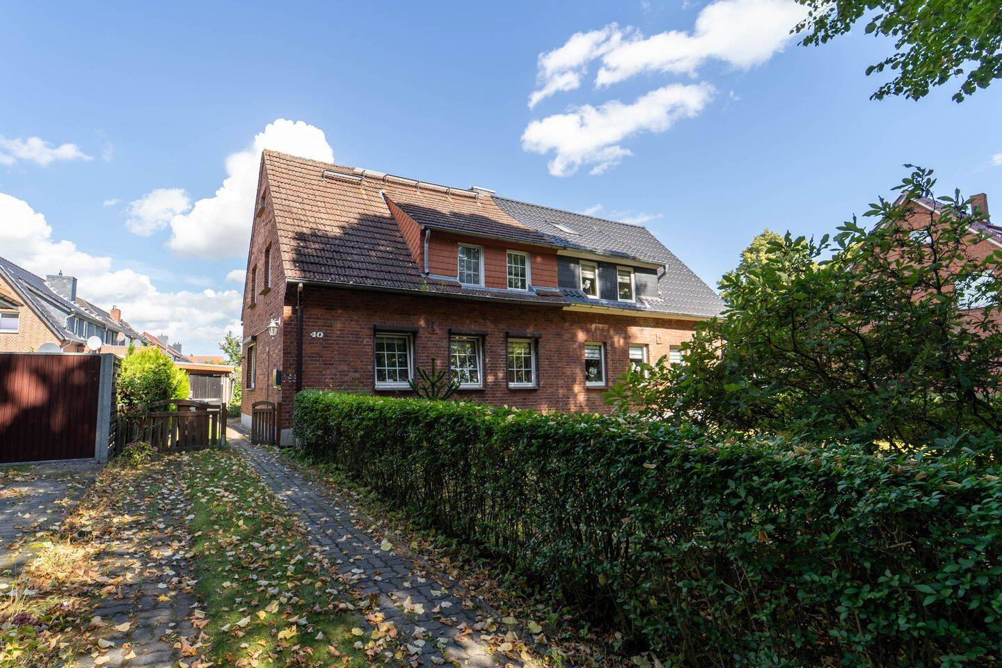 Attraktive Doppelhaushälfte mit 5 Zimmern in beliebter Wohnlage in Rostock-Reutershagen, 18069 Rostock (Evershagen Gartenstadt/Stadtweide Kröpeliner Tor-Vorstadt Reutershagen Schmarl)