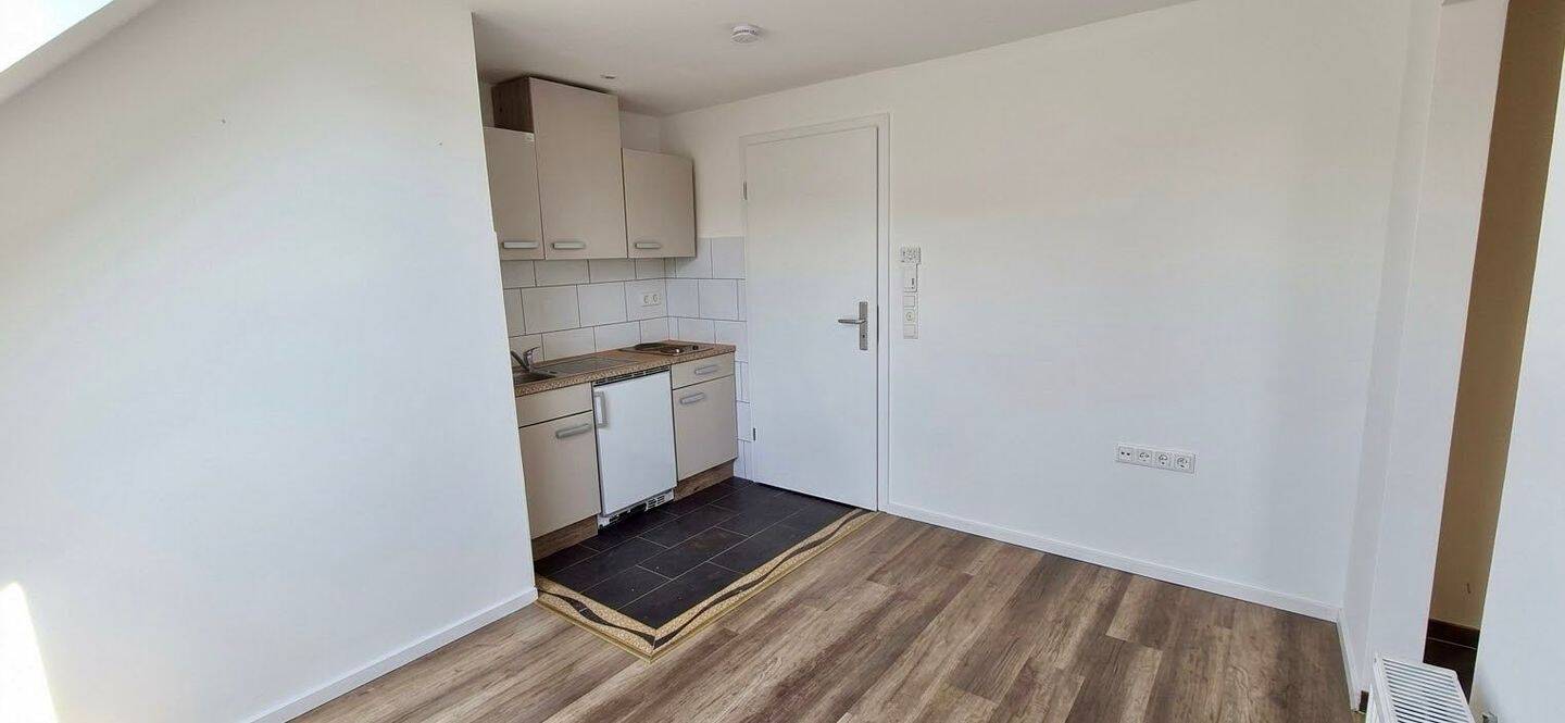Charmante 1-Zimmer-Dachgeschoss-Wohnung in Wallenhorst (G22), 49134 Wallenhorst