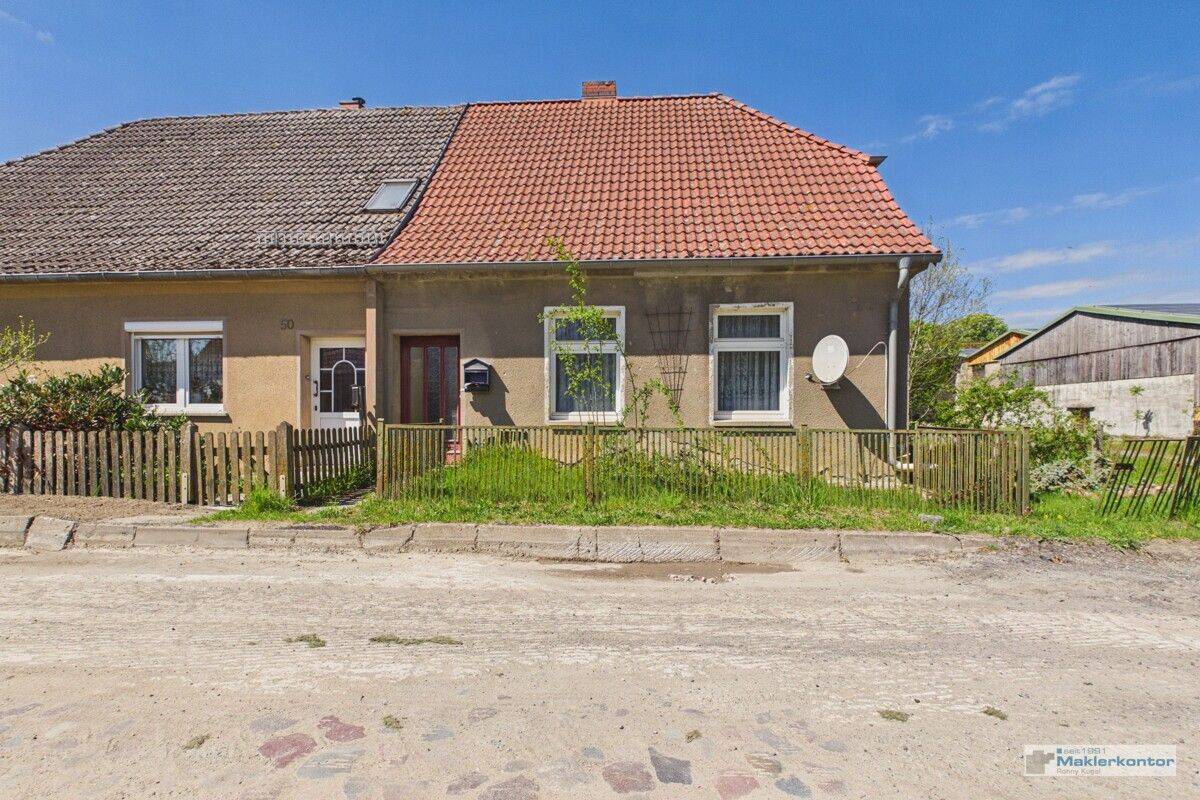 4.251 m² Grundstück mit Doppelhaushälfte – seltene Chance nahe Neubrandenburg, 17091 Groß Teetzleben