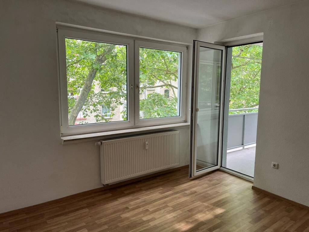 Sanierte Wohnung ab sofort bezugsfrei, 64285 Darmstadt (Darmstadt)