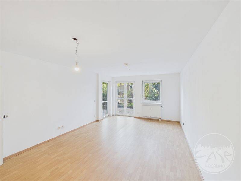 Grün vor der Tür – 2,5 Zimmer mit Terrasse am Volkspark, 10249 Berlin (Friedrichshain-Kreuzberg Friedrichshain Prenzlauer Berg)