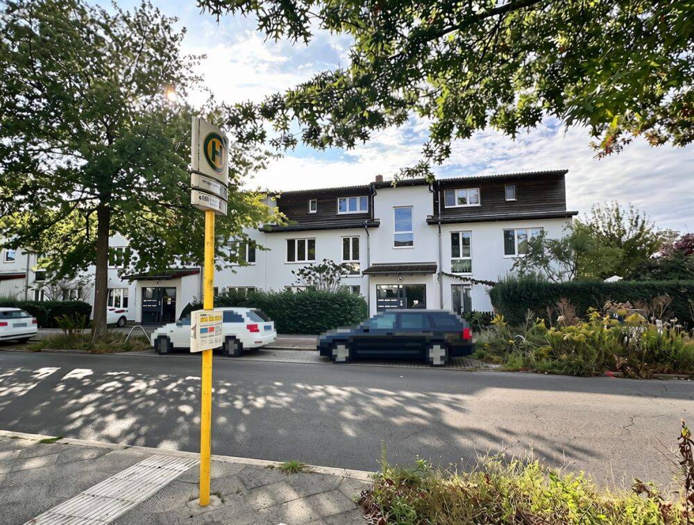 Eine attraktive 3-Zimmer Wohnung mit Südbalkon in Altglienicke, 12524 Berlin (Treptow-Köpenick Altglienicke Kleingartenanlage Falkenbrunn 1)