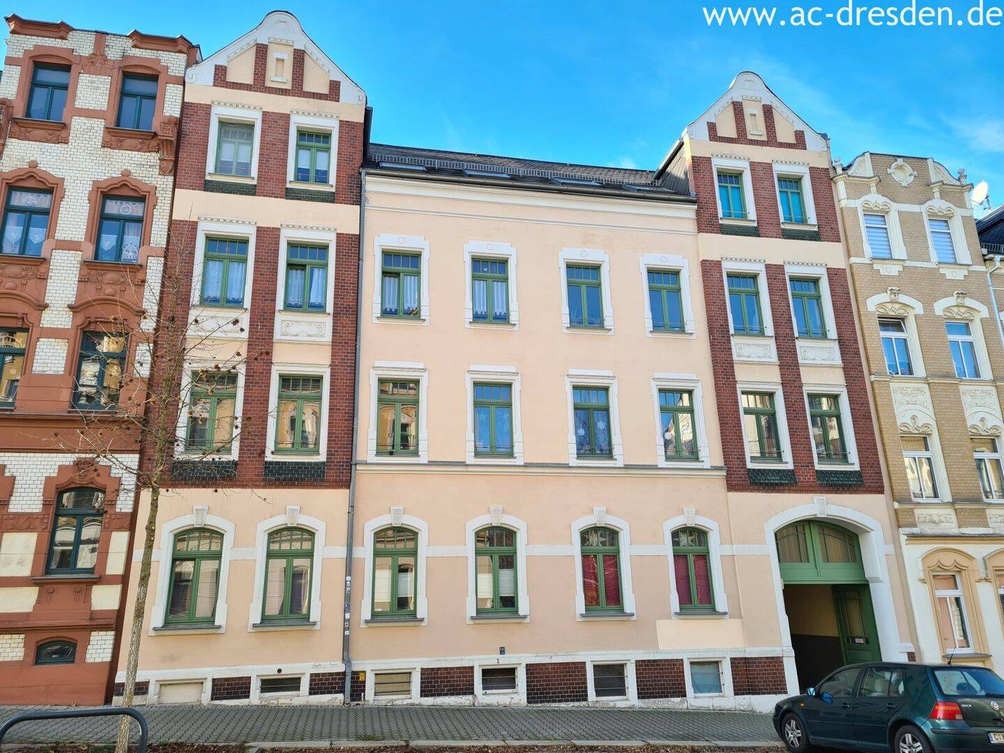Großzügige 3-Raum-Wohnung mit Balkon und Einbauküche in kernsaniertem Gründerzeithaus im Lutherviertel, 9126 Chemnitz (Altchemnitz Bernsdorf Gablenz Lutherviertel Sonnenberg)